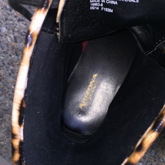 Leopard Print Boots - Picture 7 of 7